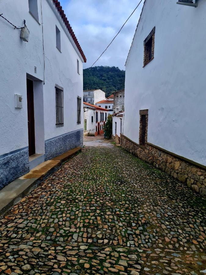 La Casa Junto Al Sendero Del Rio & Piscina # Aire Acondicionado Villa Los Romeros Bagian luar foto